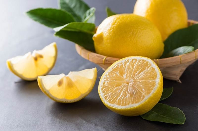 Лимон поможет унять головную боль